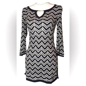 White House Black Market Navy Blue/White Size S/XS